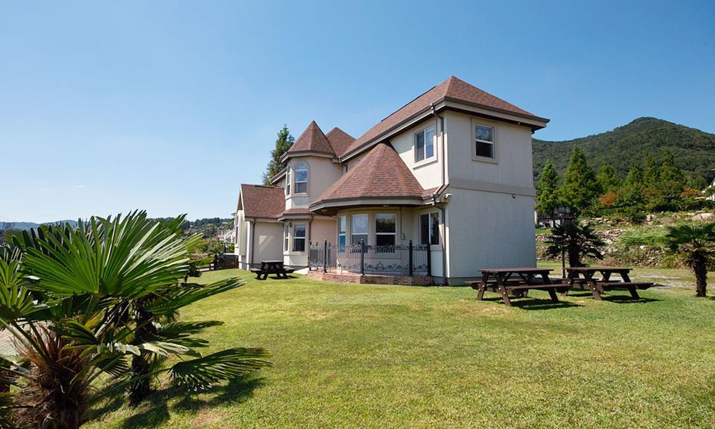 American Village Pension Manoa Намхе Стая снимка